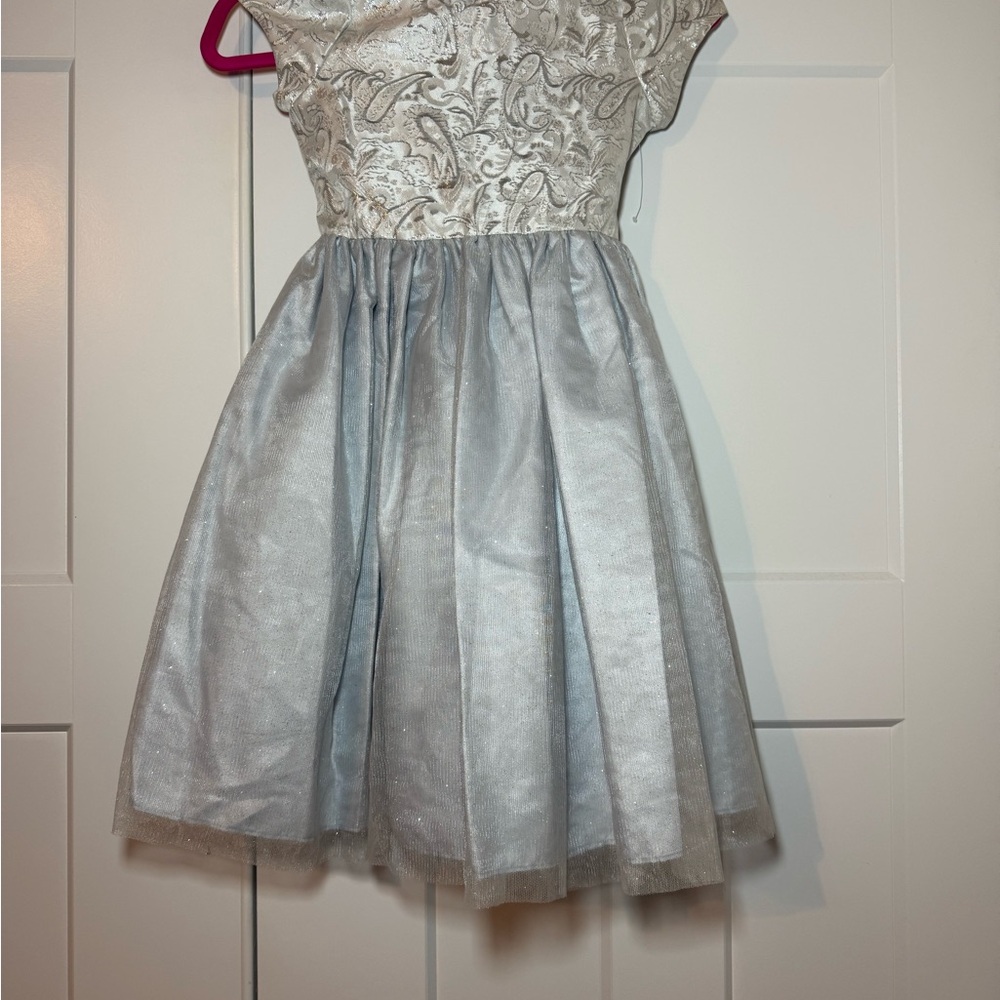 Charming Silver Kids Formal Dress